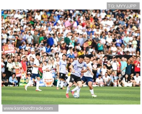 当足球巨星走上街头草根球场掀起一场野球风暴